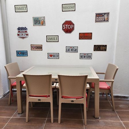 Traumhaus Mitten In Der City 60 Meter Zum Meer Kusadası Zewnętrze zdjęcie