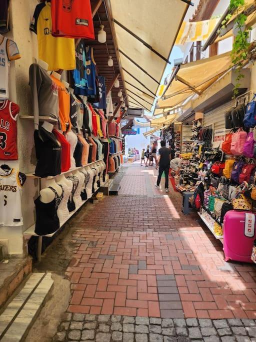 Traumhaus Mitten In Der City 60 Meter Zum Meer Kusadası Zewnętrze zdjęcie