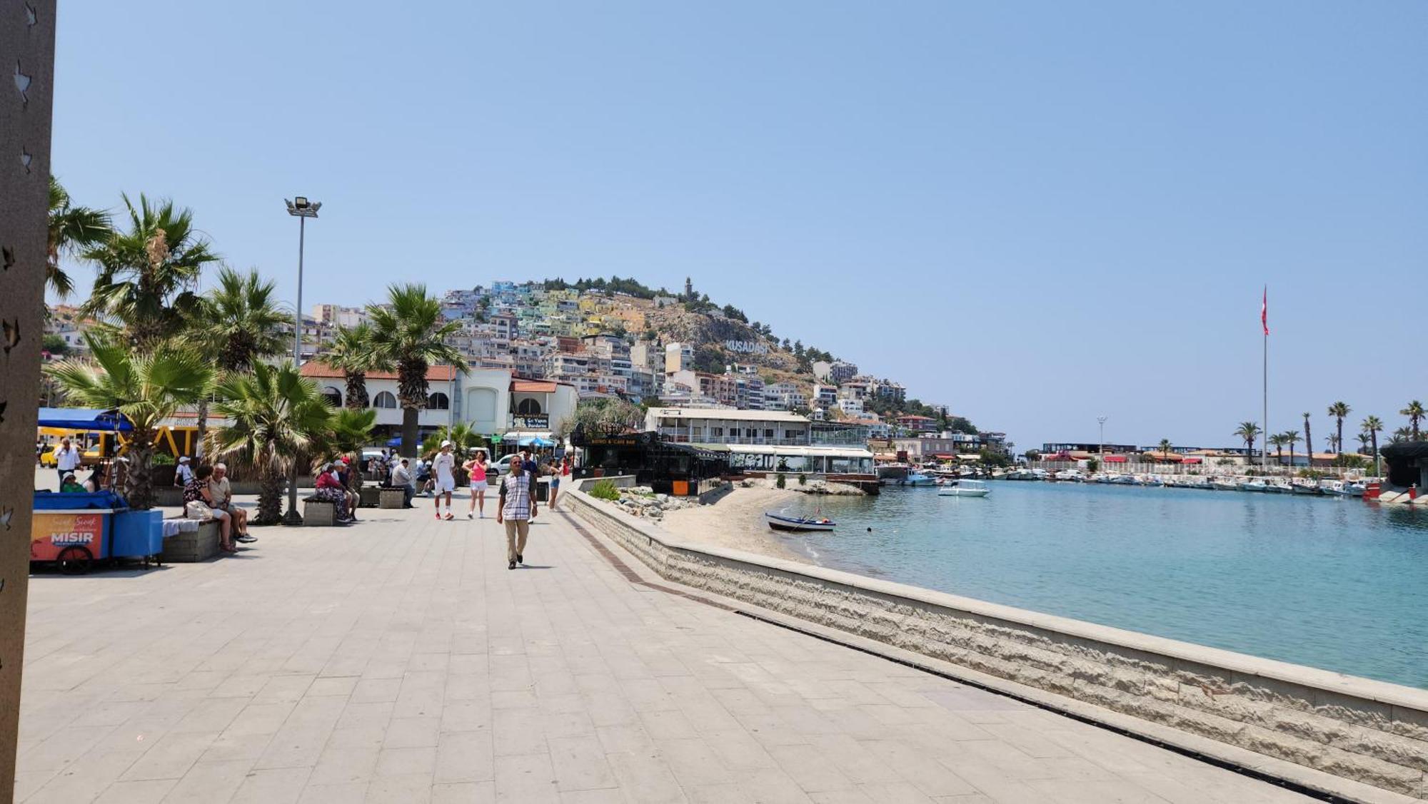 Traumhaus Mitten In Der City 60 Meter Zum Meer Kusadası Zewnętrze zdjęcie